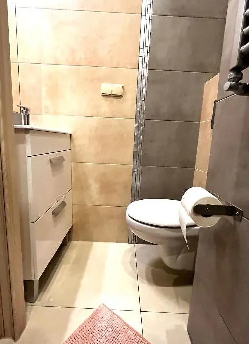 Single Studio In City Center-1
