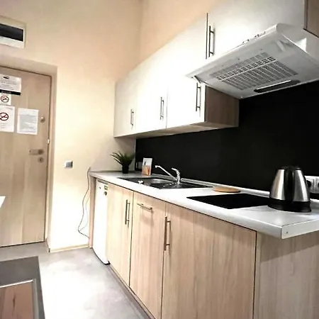 Single Studio In City Center-2